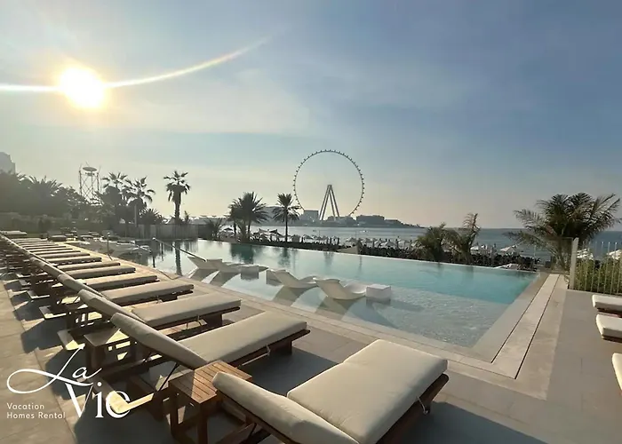 La Vie, Jbr