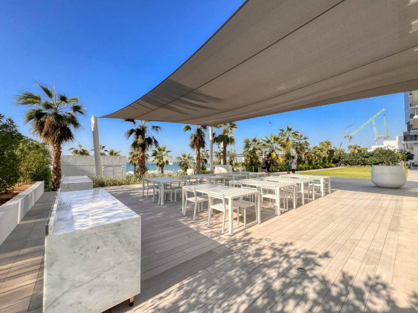 Appartement La Vie, Jbr