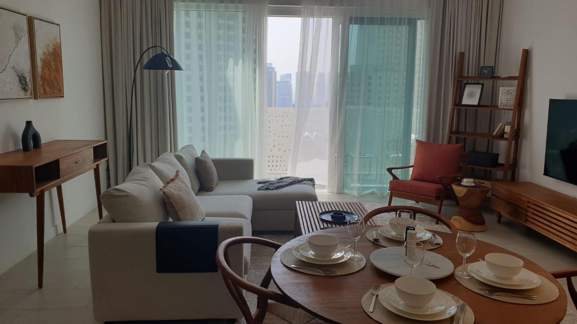 La Vie, Jbr *